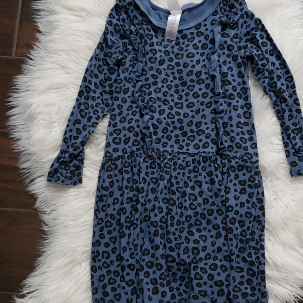 Carters size 5t dress